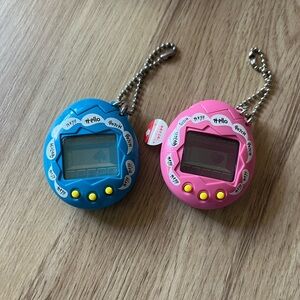 Tamagotchi osutchi mesutchi pair